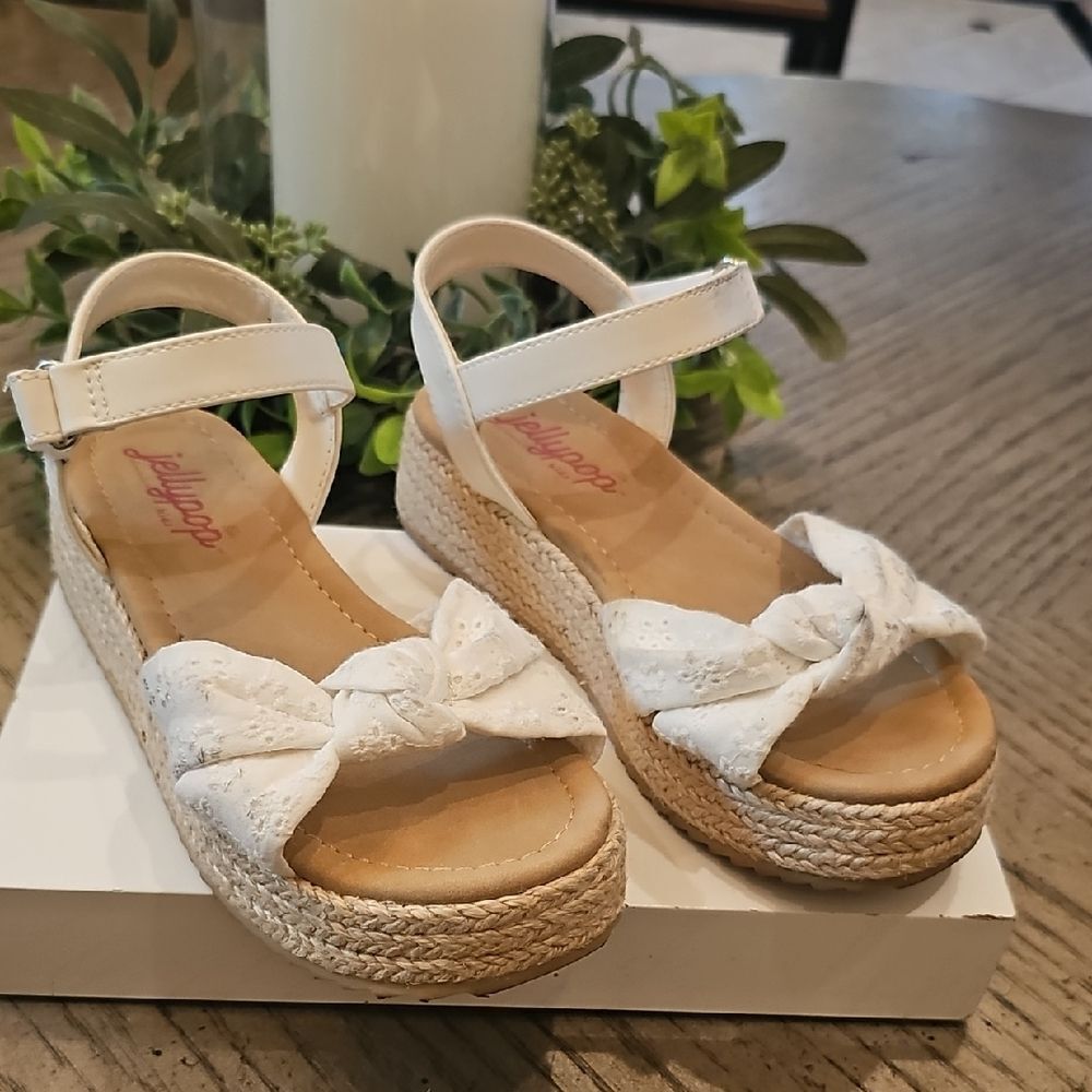 Jellypop White Espadrille Bow Sandals Size 1